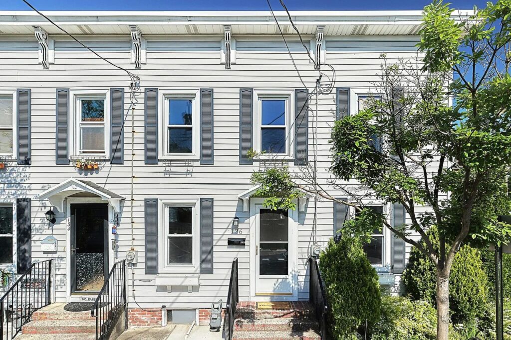 The end-unit townhouse I purchased